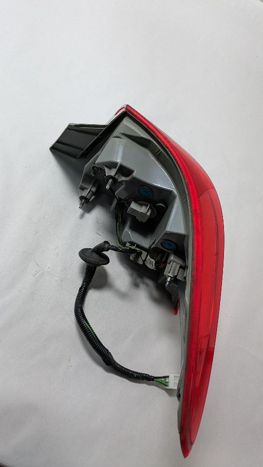2015 NISSAN SENTRA 4cyl Gasoline 1.8 Left TAIL LAMP - 390471 — photo 5