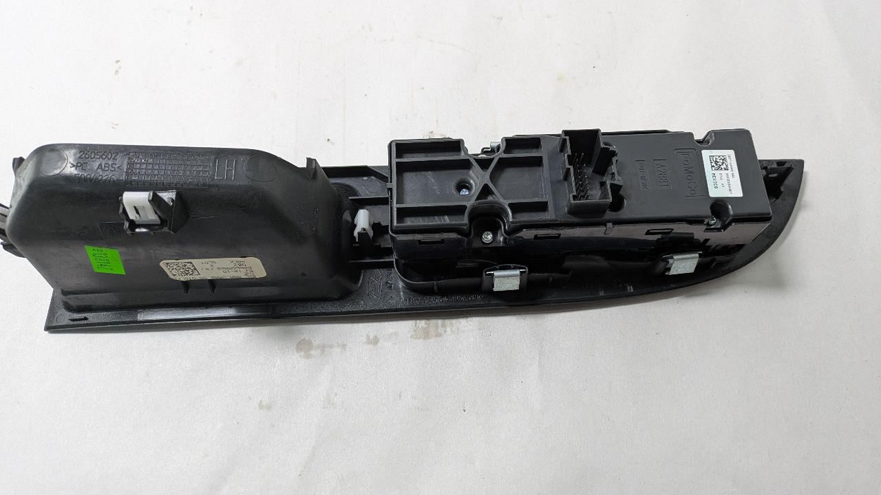 2016 FORD EXPLORER 4cyl Gasoline Turbo 2.3 Left Front Door Switch - 390629 — photo 4