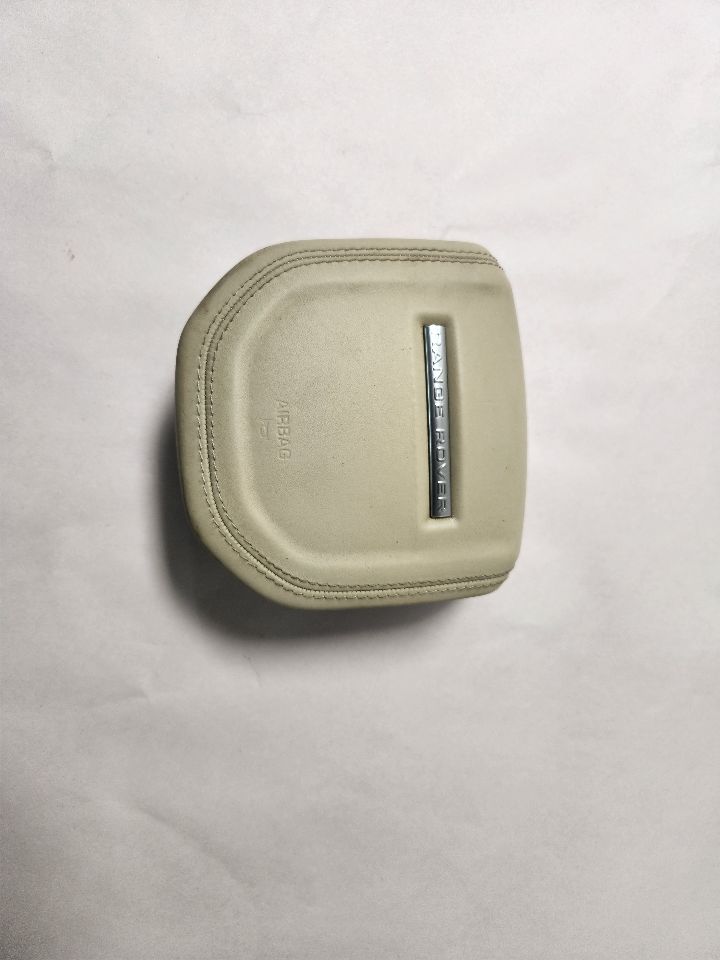 2017 LAND ROVER RANGE ROVER Left AIR BAG - 390691 — photo 1