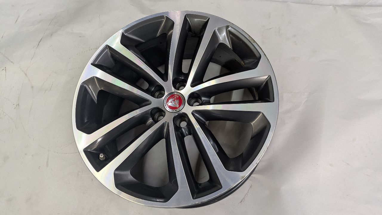 2017 JAGUAR F-PACE 6cyl Supercharged 3.0 WHEEL - 390727 — photo 1