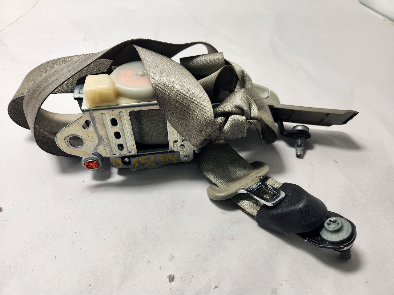 2011 FORD FUSION 4cyl Electric 2.5 Seat Belt, Front - 390740 — photo 3