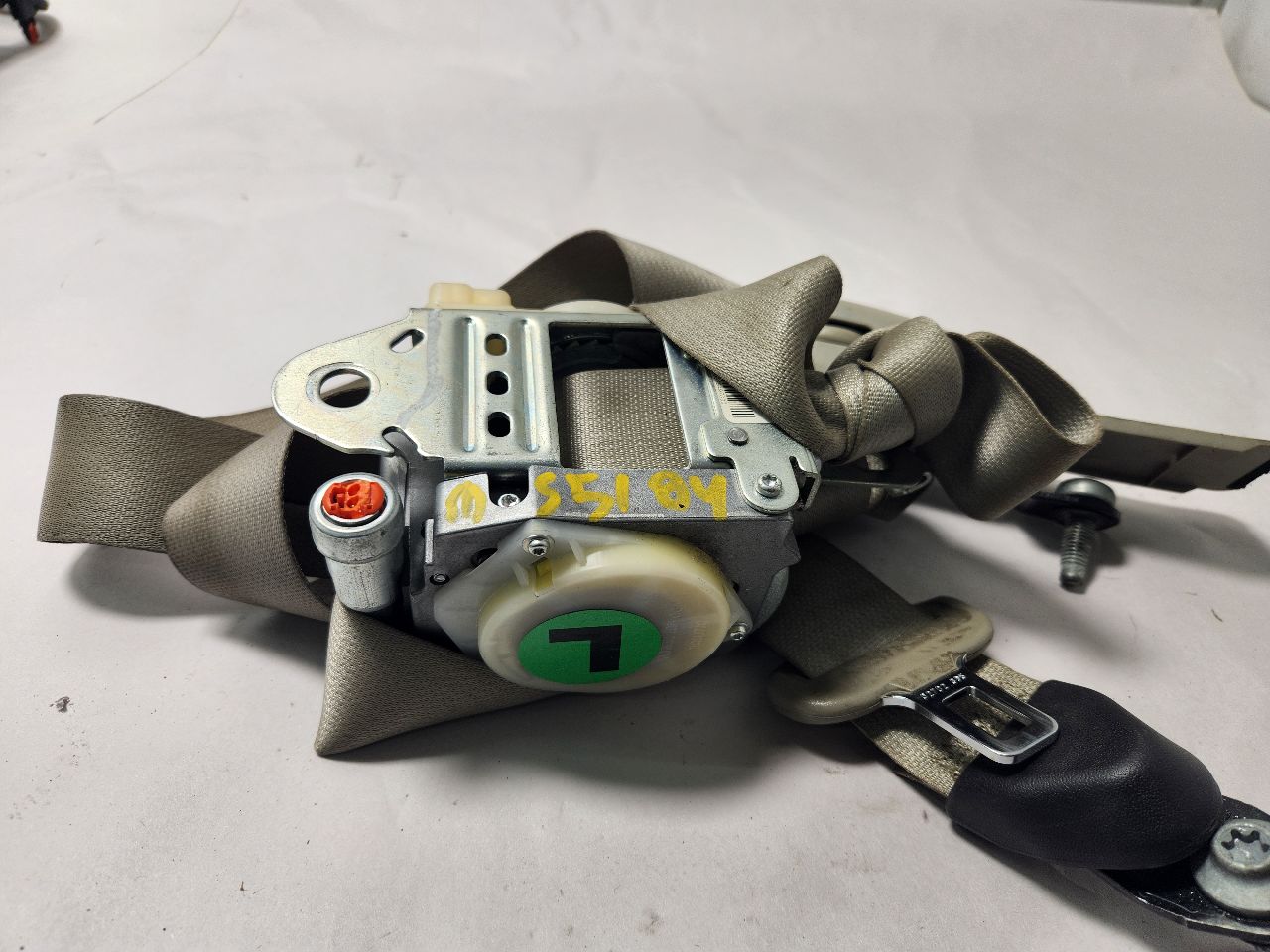 2011 FORD FUSION 4cyl Electric 2.5 Seat Belt, Front - 390740 — photo 4