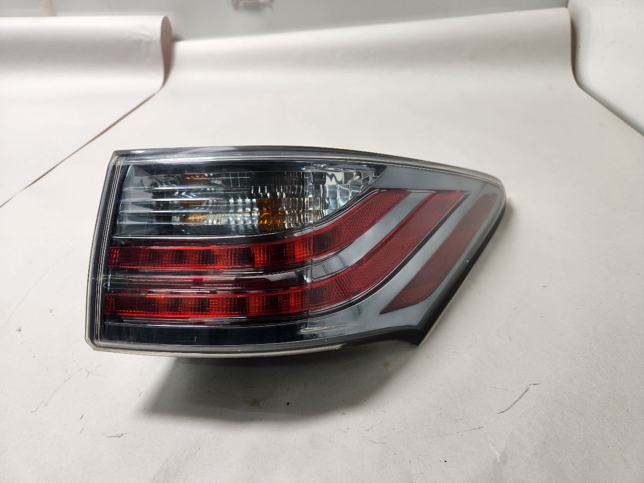 2012 LEXUS CT200H 4cyl Hybrid 1.8 Right TAIL LAMP - 390761