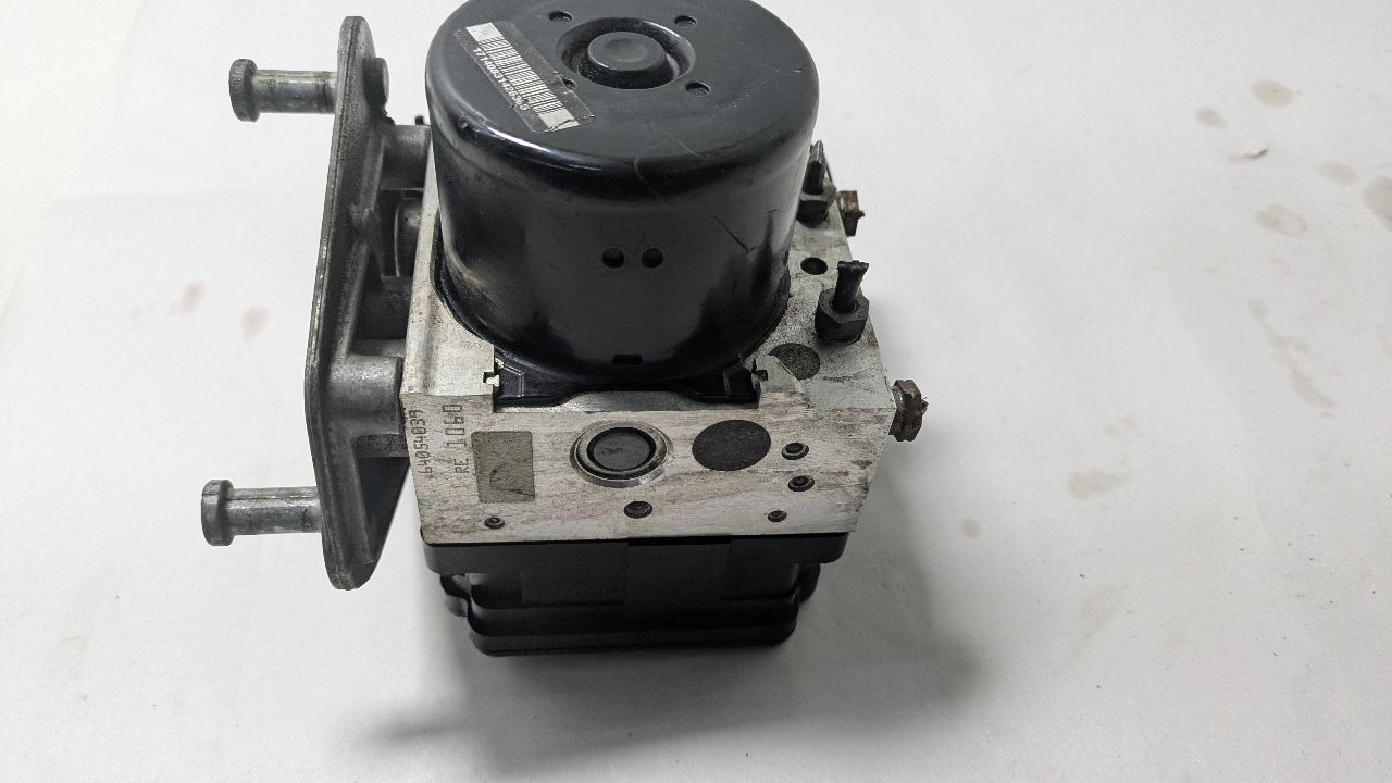 2007 MERCEDES-BENZ S-CLASS 8cyl Gasoline 5.5 Anti-lock Brake Pts - 390776