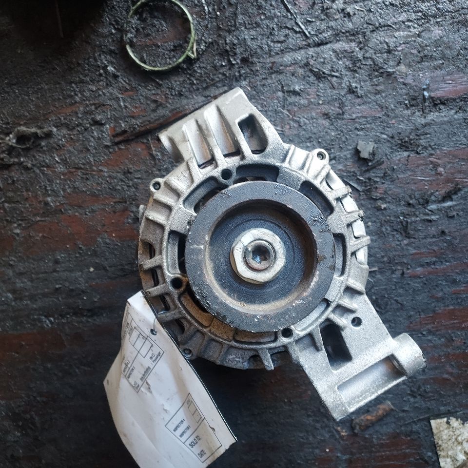 2006 CHEVROLET COLORADO 5cyl Gasoline 3.5 ALTERNATOR - 390808 — photo 5