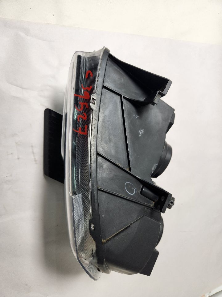 2014 DODGE CHARGER 6cyl Gasoline 3.6 Left HEADLAMP ASSEMBLY - 390851 — photo 2