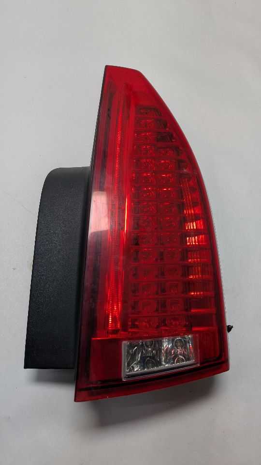 2012 CADILLAC CTS 6cyl Gasoline 3.0 Dohc Right TAIL LAMP - 391042 — photo 1
