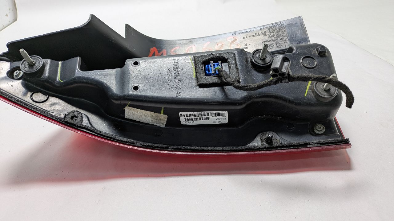2012 CADILLAC CTS 6cyl Gasoline 3.0 Dohc Right TAIL LAMP - 391042 — photo 5