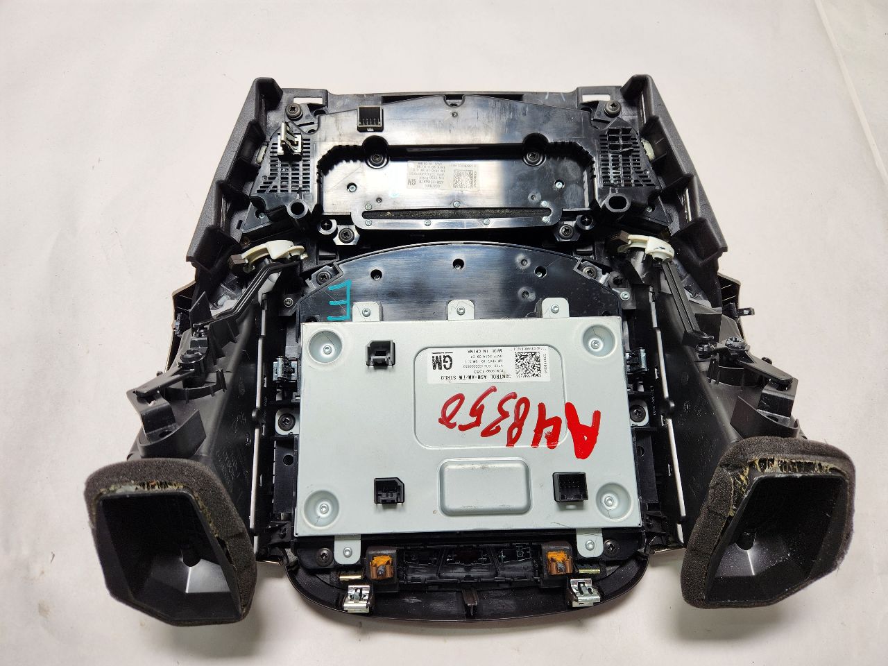 2015 BUICK LACROSSE 6 cyl Gas Flex Fuel 3.6 Radio Audio - 391060 — photo 6