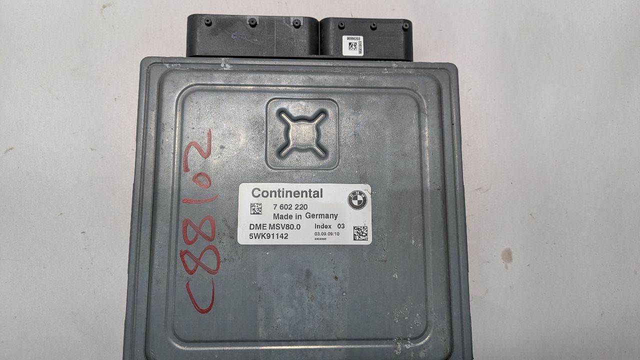 2010 BMW 528i 6cyl Gasoline 3.0 Eng/Motor Cont Mod - 391116 — photo 3