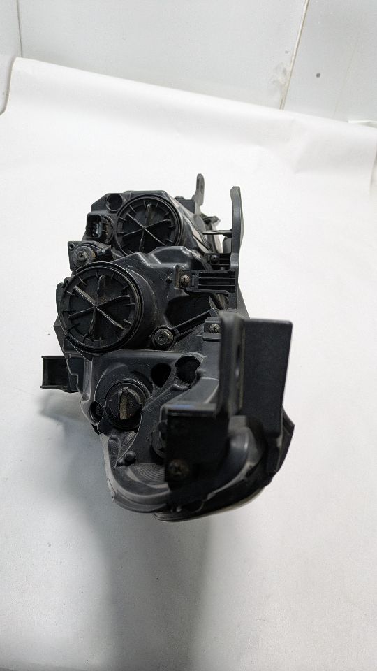 2017 HYUNDAI SONATA 4cyl Gasoline 2.4 PZEV Right HEADLAMP ASSEMBLY - 391133 — photo 7