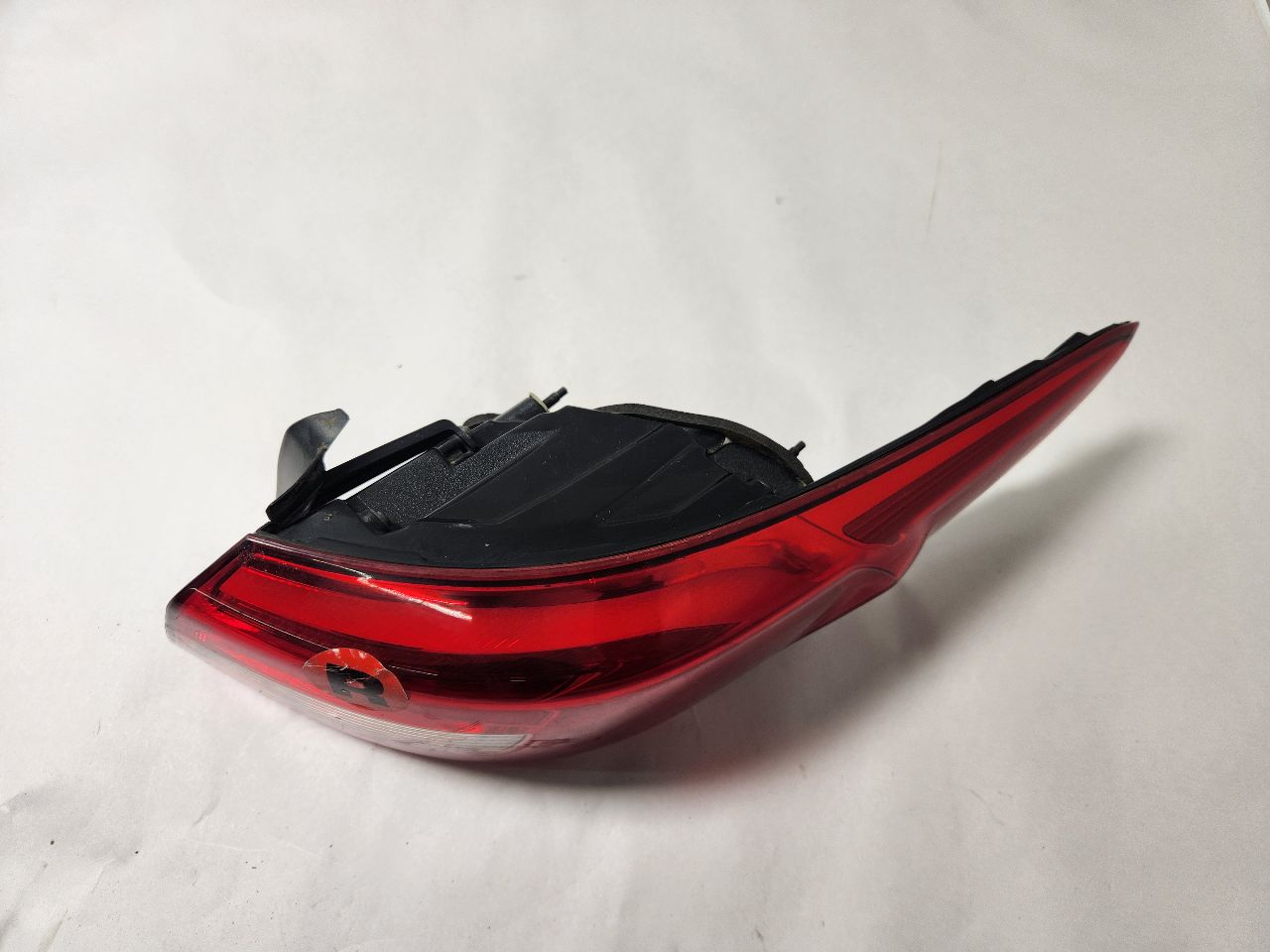 2017 HYUNDAI SONATA 4cyl Gasoline 2.4 PZEV Right TAIL LAMP - 391171 — photo 4