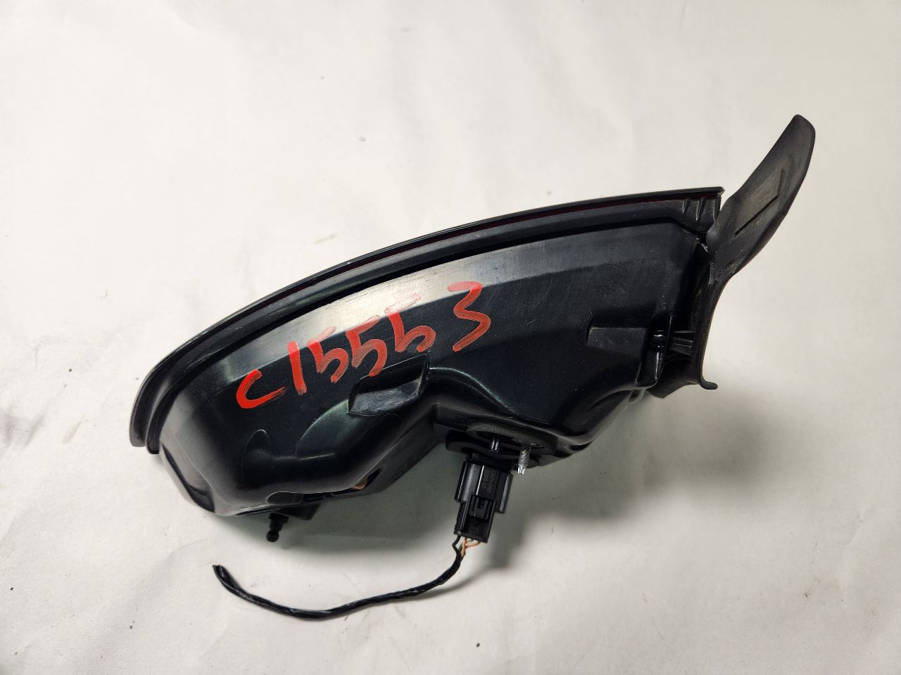 2016 DODGE CHARGER 6cyl Gasoline 3.6 Left TAIL LAMP - 391205 — photo 3