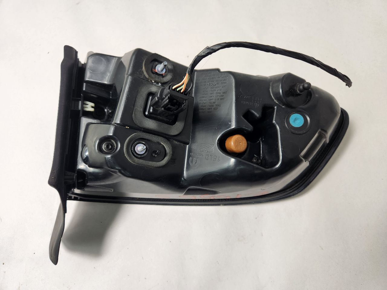 2016 DODGE CHARGER 6cyl Gasoline 3.6 Left TAIL LAMP - 391205 — photo 6