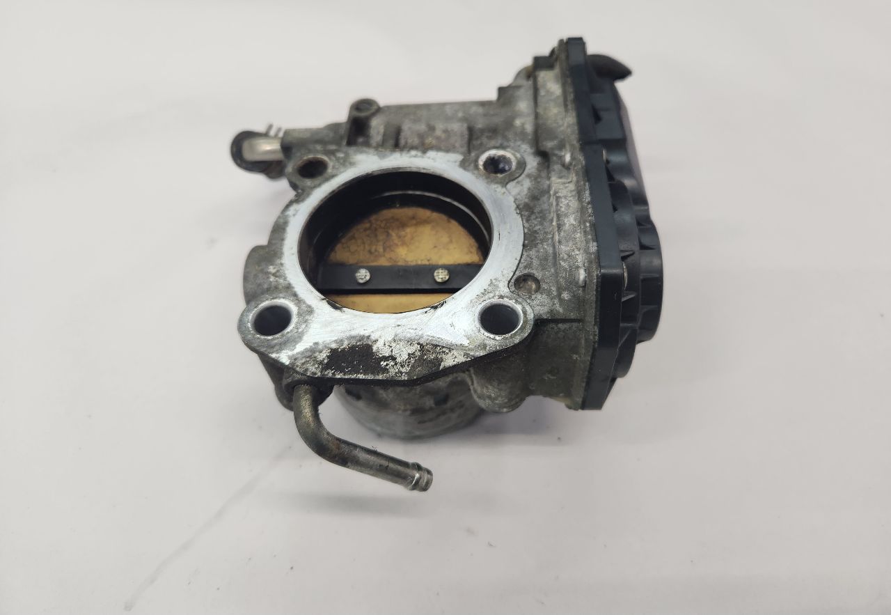 2007 SCION TC 4cyl Gasoline 2.4 THROTTLE BODY ASSY - 391241 — photo 5