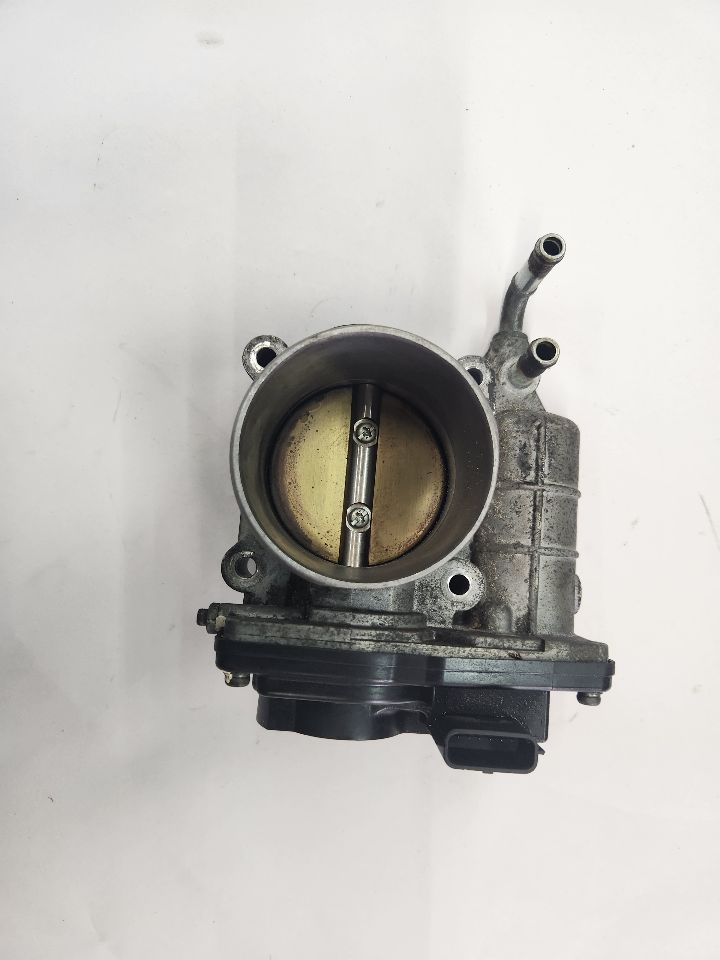 2007 INFINITI G35 6cyl Gasoline 3.5 Right THROTTLE BODY ASSY - 391242