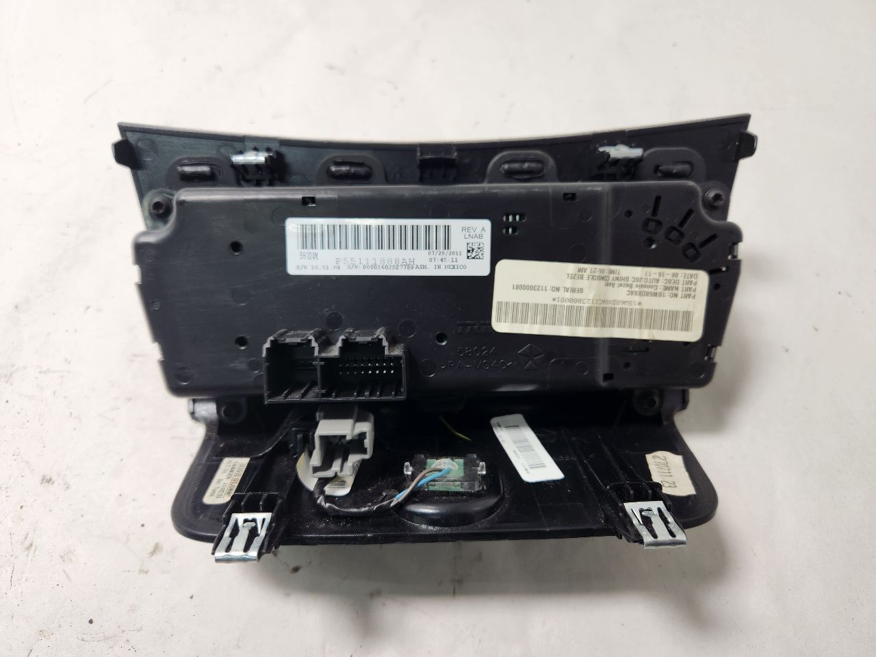 2012 CHRYSLER 200 4cyl Gasoline 2.4 TEMP CONTROL - 391300 — photo 3