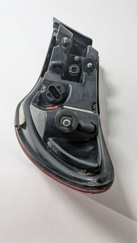 2012 CHRYSLER 200 4cyl Gasoline 2.4 Left TAIL LAMP - 391301 — photo 4