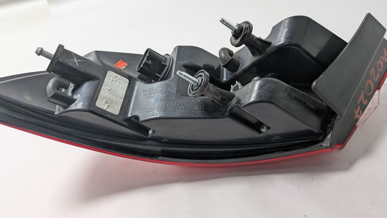 2012 CHRYSLER 200 4cyl Gasoline 2.4 Left TAIL LAMP - 391301 — photo 6
