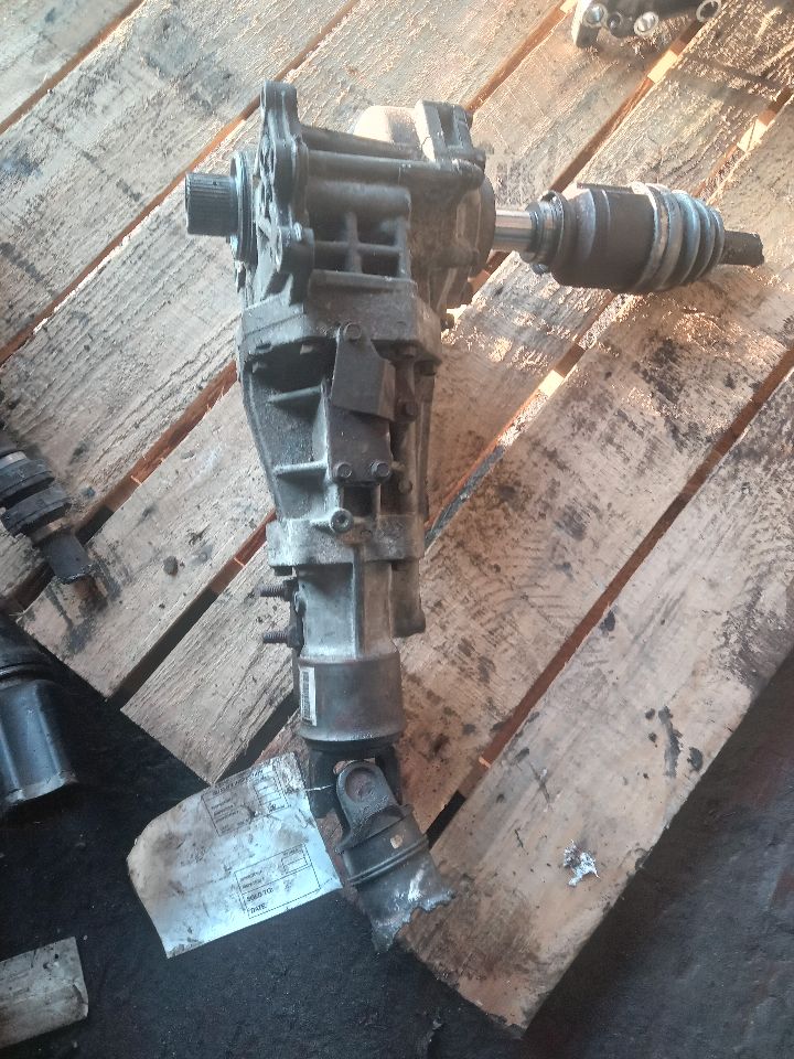 2013 JEEP COMPASS 4cyl Gasoline 2.4 TRANSFER CASE ASSY - 391319