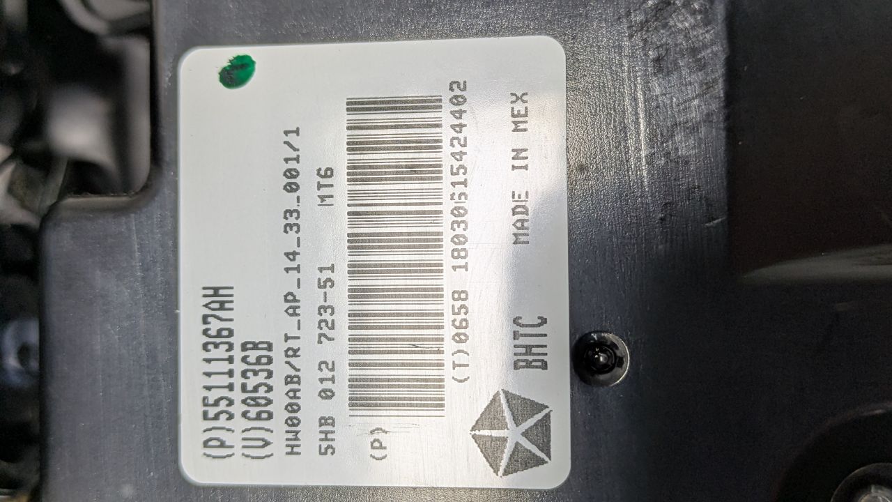 2018 DODGE CARAVAN 3.6L 6cyl VVT TEMP CONTROL - 391492 — photo 4