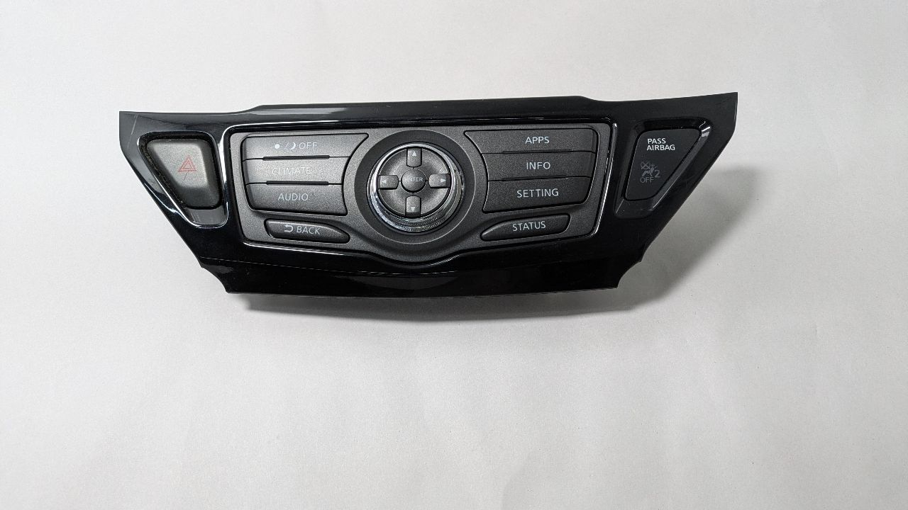 2020 NISSAN PATHFINDER 3.5L 6cyl Gasoline VVT Radio Audio - 391639 — photo 1