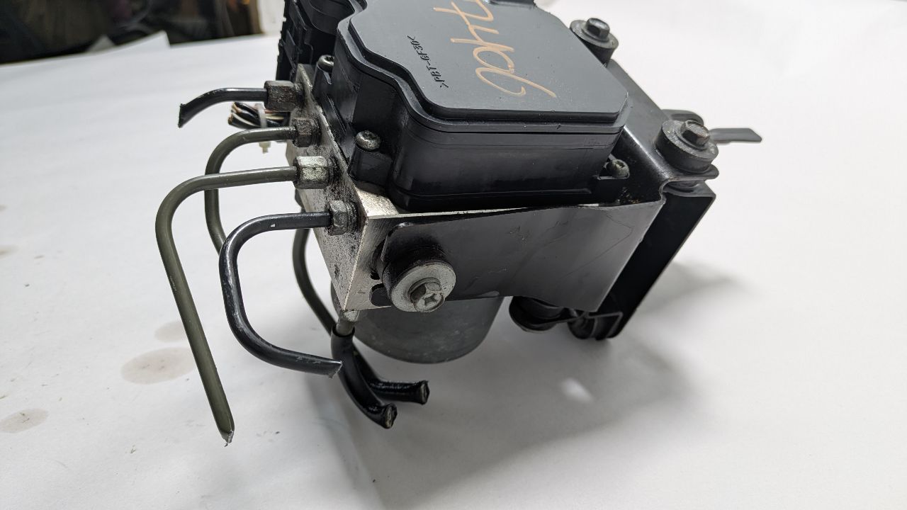 2018 INFINITI QX60 3.5L 6cyl Gasoline VVT Anti-lock Brake Pts - 391660 — photo 5