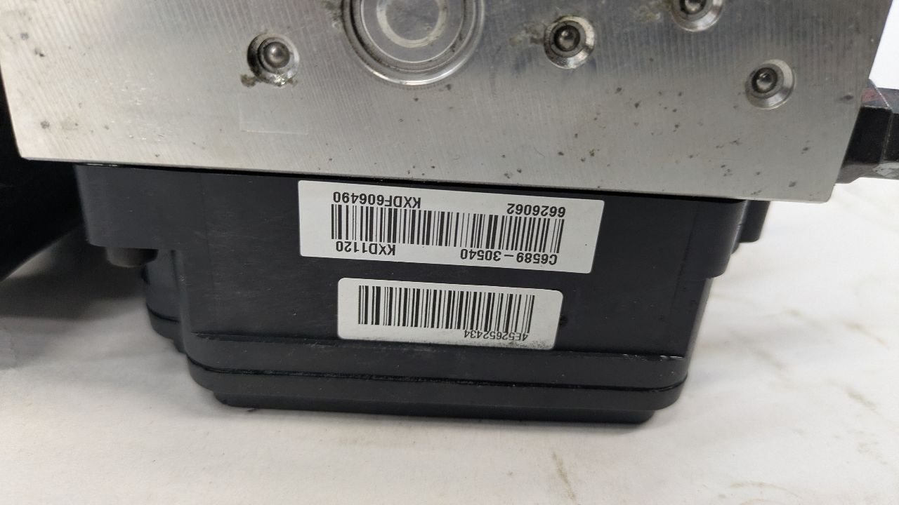 2016 KIA SORENTO 6cyl Gasoline 3.3 Anti-lock Brake Pts - 391676 — photo 6