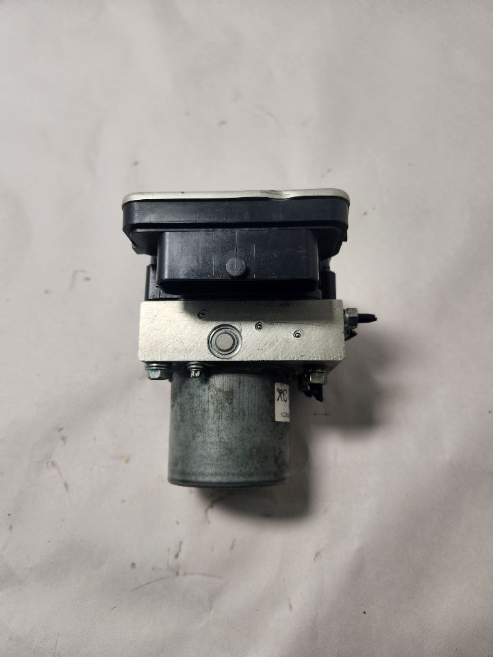 2023 TOYOTA CAMRY 2.5L 4cyl Gasoline Anti-lock Brake Pts - 391701 — photo 6