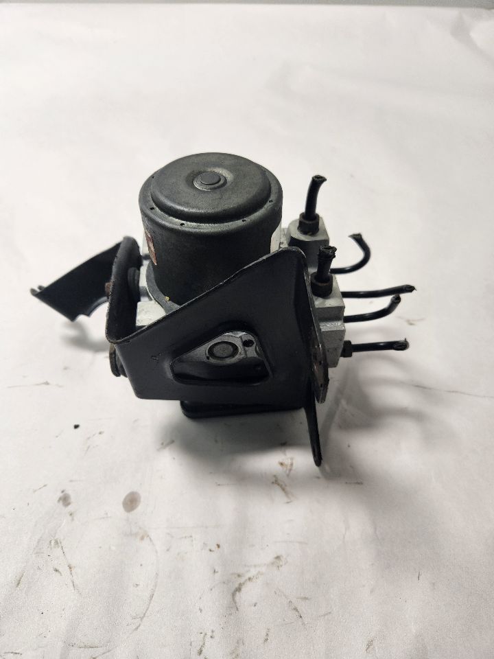 2008 ACURA TL 3.2L 6cyl Gasoline VVT Anti-lock Brake Pts - 391704 — photo 4