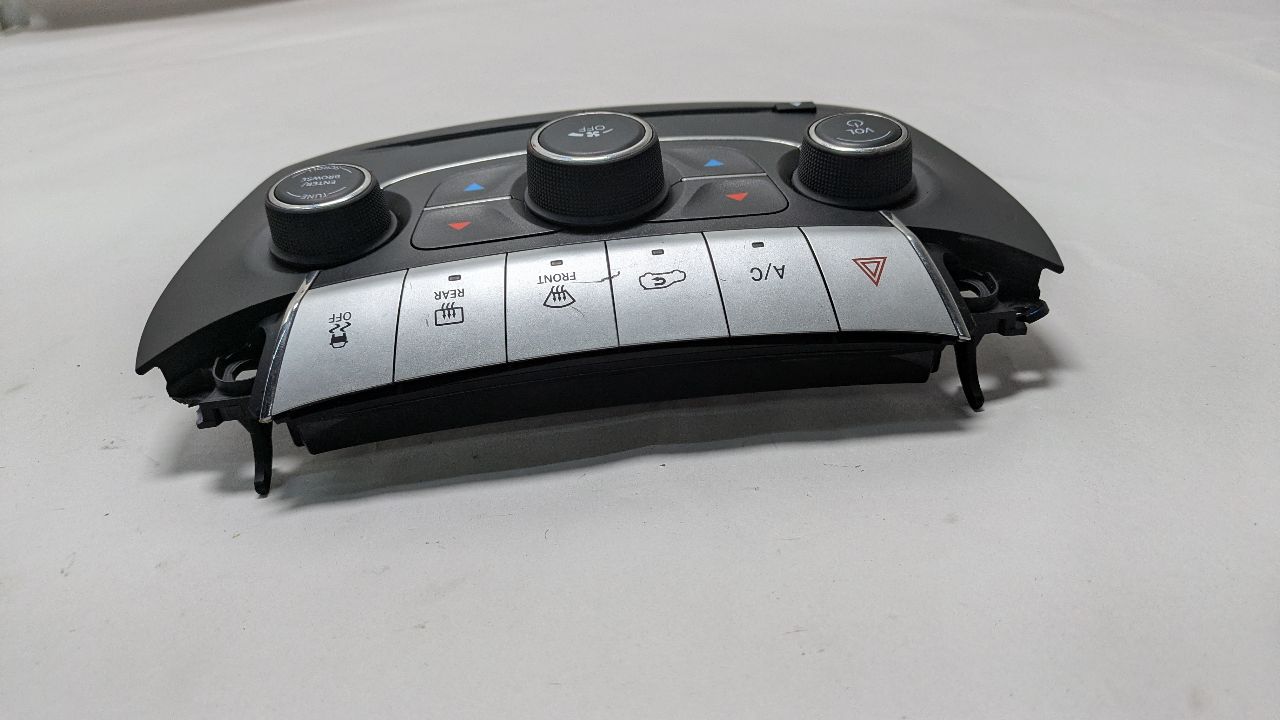 2014 DODGE JOURNEY 4cyl Gasoline 2.4 TEMP CONTROL - 391743 — photo 3