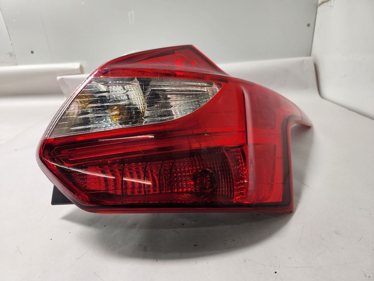 2012 FORD FOCUS 4cyl Gasoline 2.0 Flex Right TAIL LAMP - 391849 — photo 4