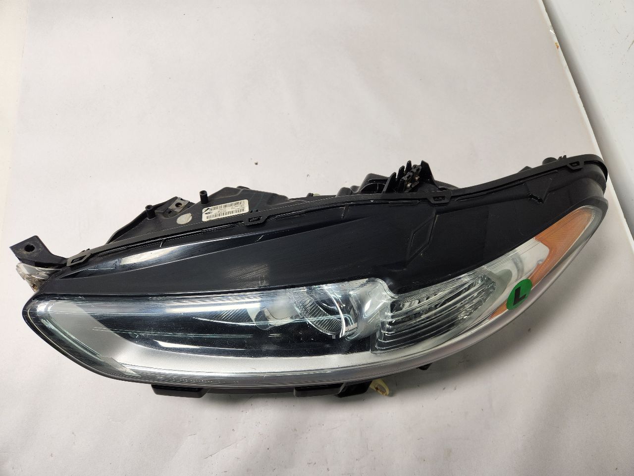 2013 FORD FUSION 4cyl Gasoline 2.5 Left HEADLAMP ASSEMBLY - 391863 — photo 4