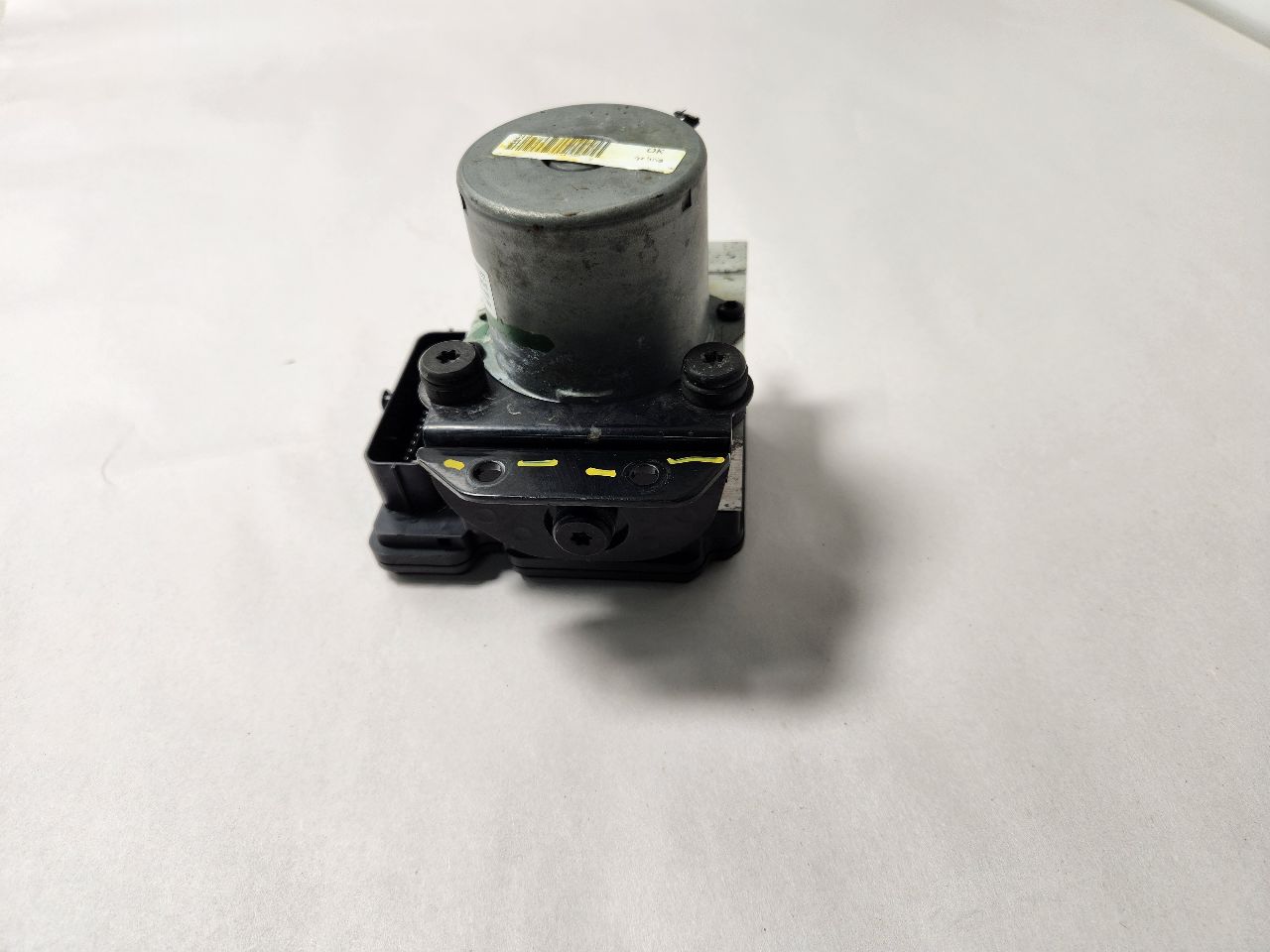 2018 HYUNDAI SONATA 2.4L 4cyl Gasoline VVT Anti-lock Brake Pts - 391874 — photo 3