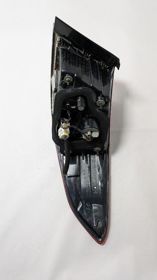 2018 HYUNDAI SONATA 2.4L 4cyl Gasoline VVT Left TAIL LAMP - 391876 — photo 6