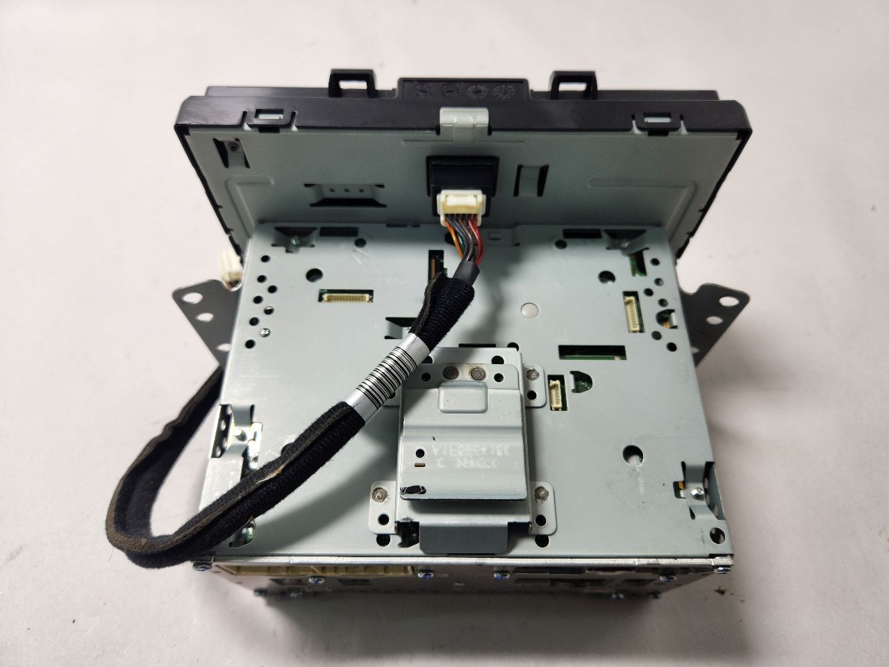 2018 HYUNDAI SONATA 2.4L 4cyl Gasoline VVT Radio Audio - 391880 — photo 6