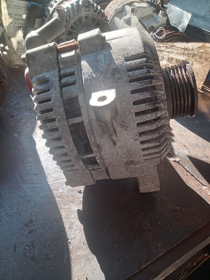 2005 FORD F250SD PICKUP 8cyl Gasoline 5.4 ALTERNATOR - 391897