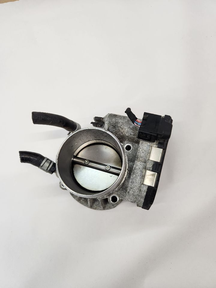 2011 KIA OPTIMA 4cyl Gasoline 2.4 THROTTLE BODY ASSY - 391962 — photo 1