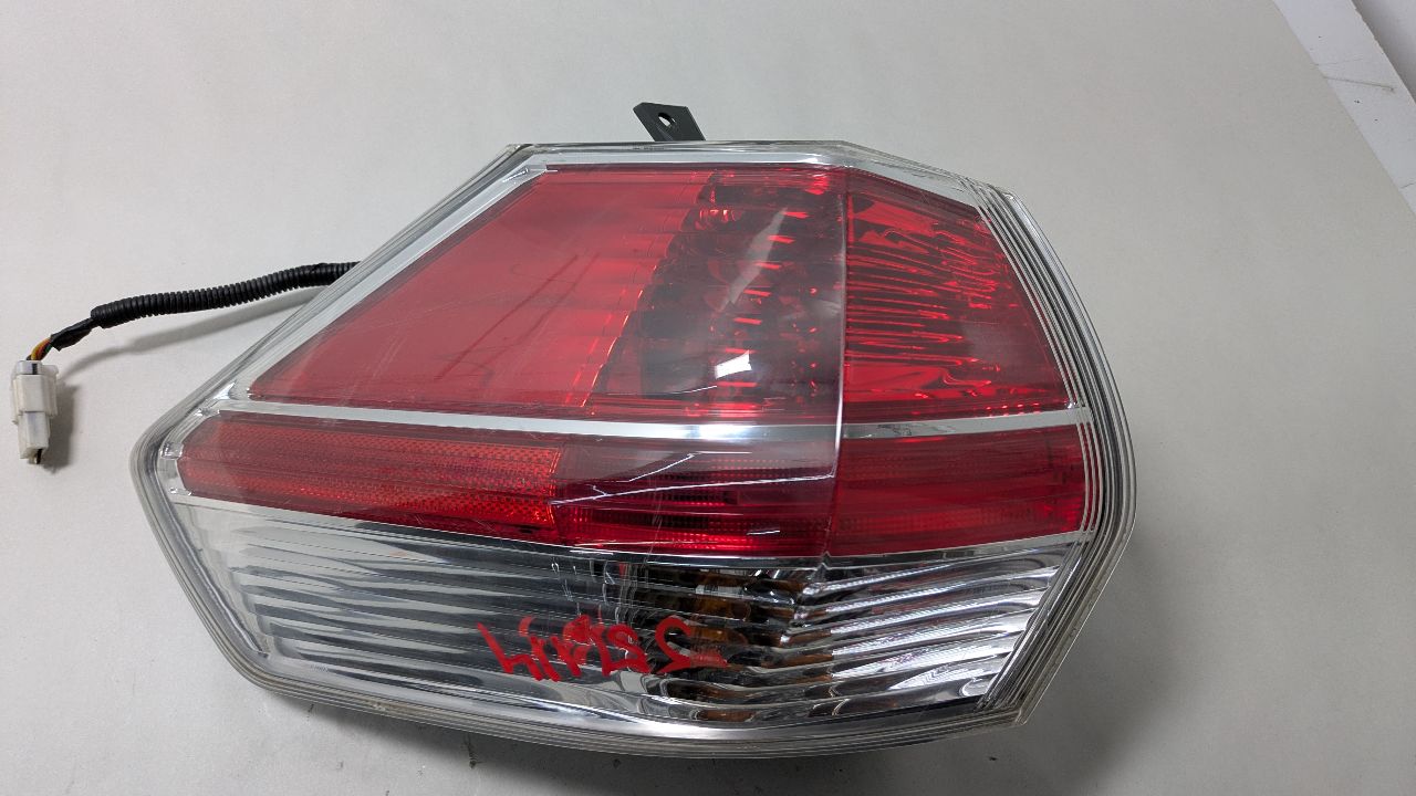 2014 NISSAN ROGUE 4cyl Gasoline 2.5 DOHC Left TAIL LAMP - 392118
