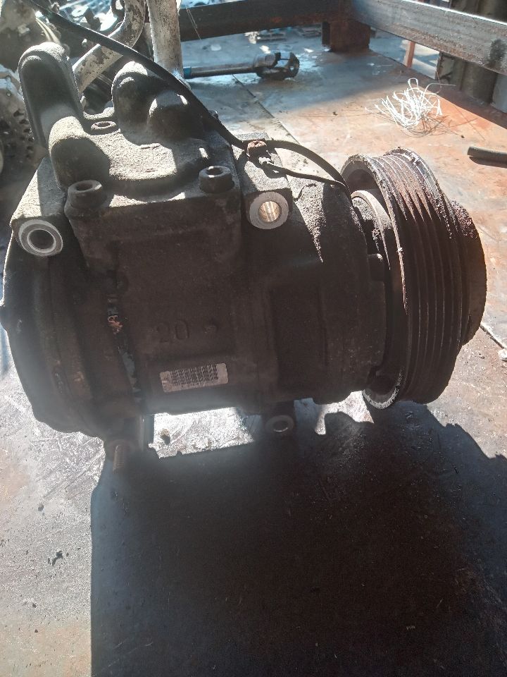 2000 ACURA RL 3.5L 6cyl Gasoline AC COMPRESSOR - 392160