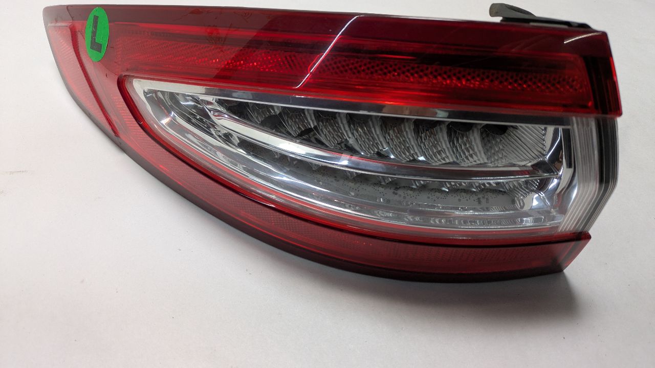2013 FORD FUSION 4cyl Gasoline 2.5 Left TAIL LAMP - 392349 — photo 2