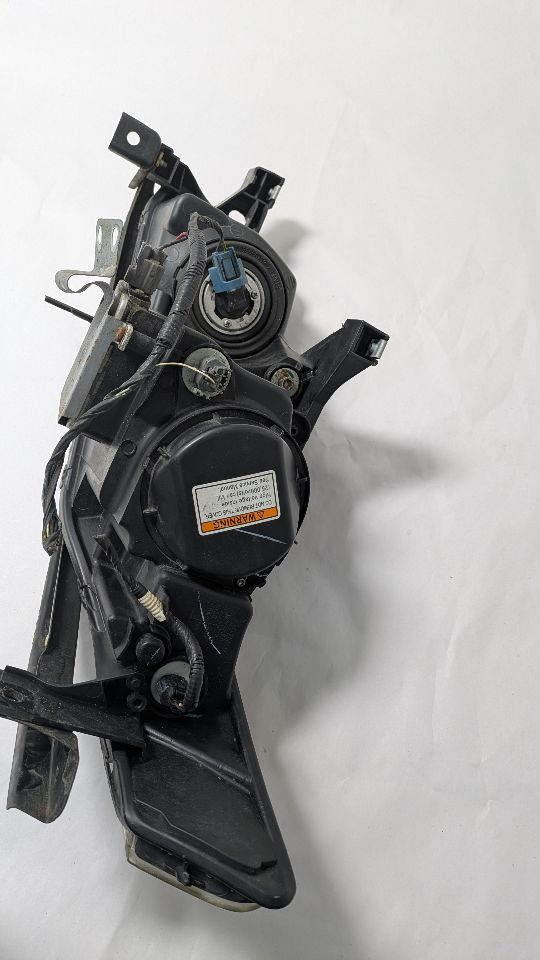 2007 ACURA TL 3.2L 6cyl Gasoline Right HEADLAMP ASSEMBLY - 392423 — photo 4