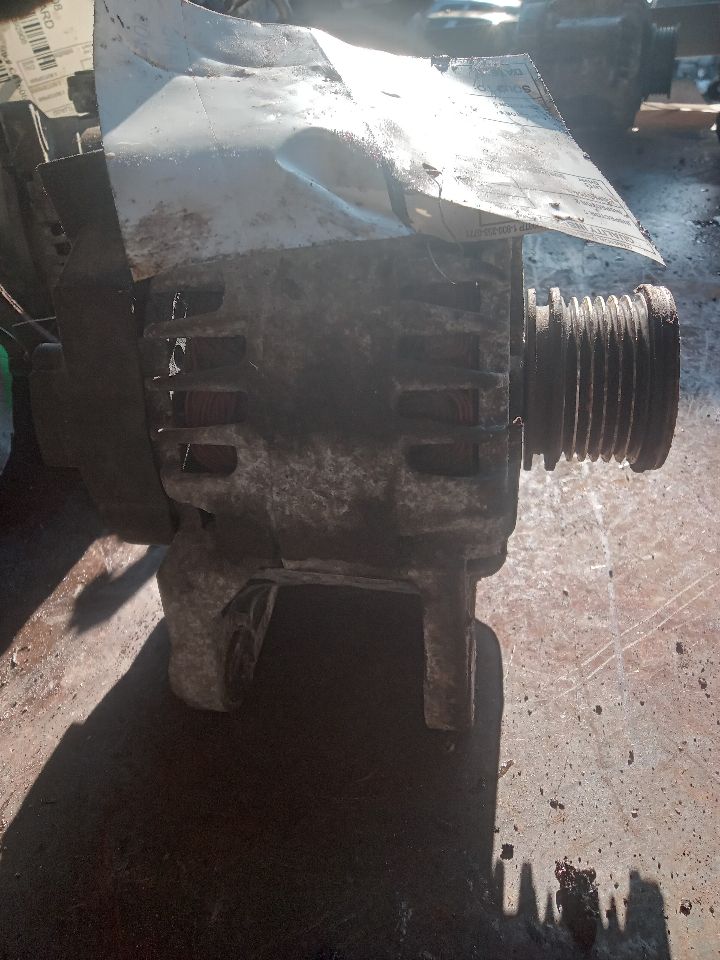 2013 NISSAN SENTRA 4cyl Gasoline 1.8 ALTERNATOR - 392447 — photo 2