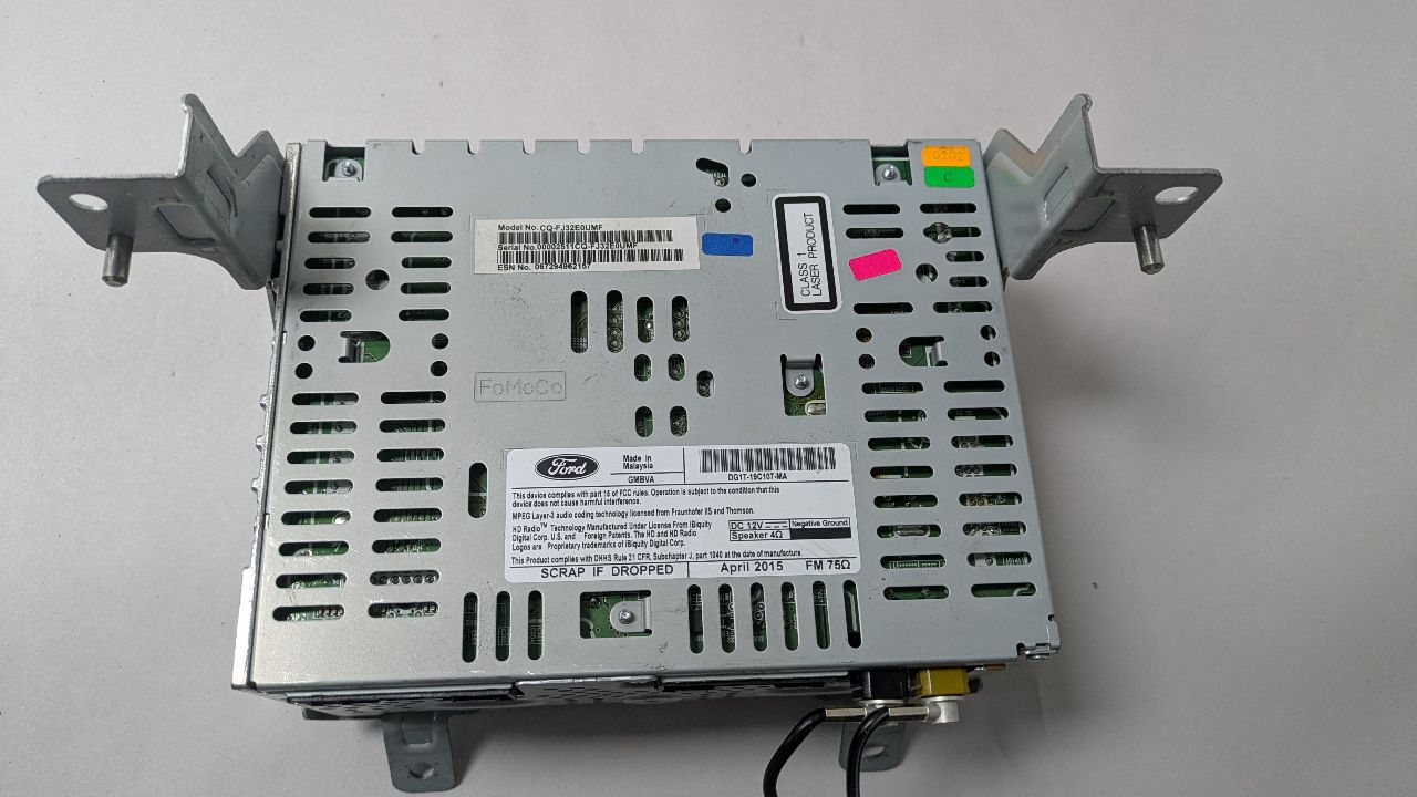2015 FORD TAURUS 6cyl Gasoline Turbo 3.5 Radio Audio - 392484 — photo 1