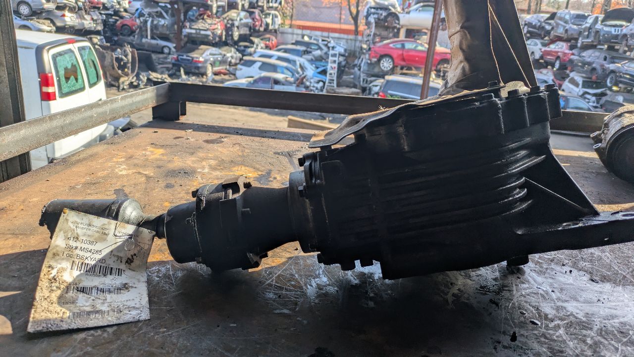 2015 CHEVROLET EQUINOX 4cyl Gasoline 2.4 TRANSFER CASE ASSY - 392529 — photo 1