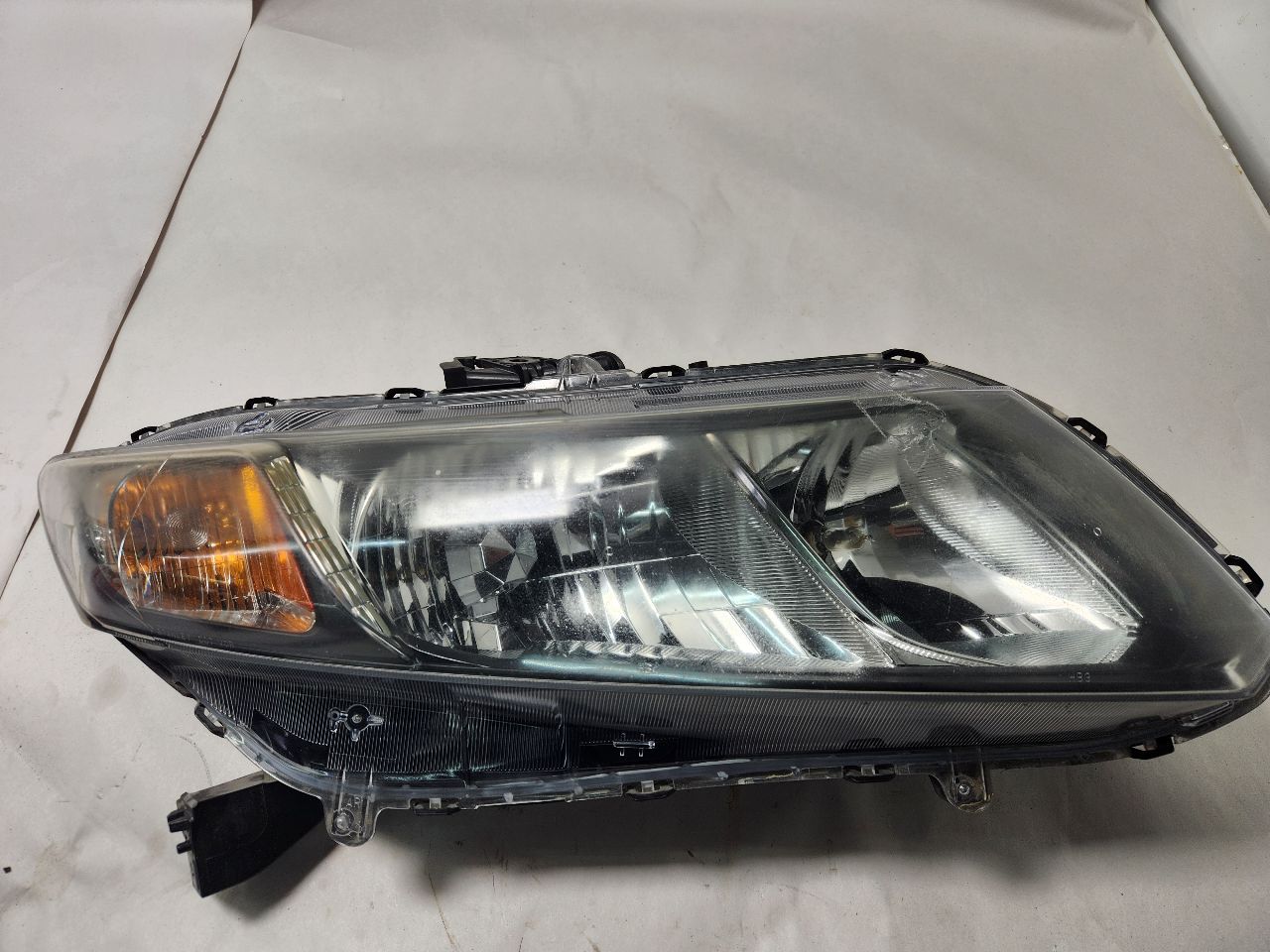 2015 HONDA CIVIC 4cyl Gasoline 1.8 VTEC Right HEADLAMP ASSEMBLY - 392552 — photo 1