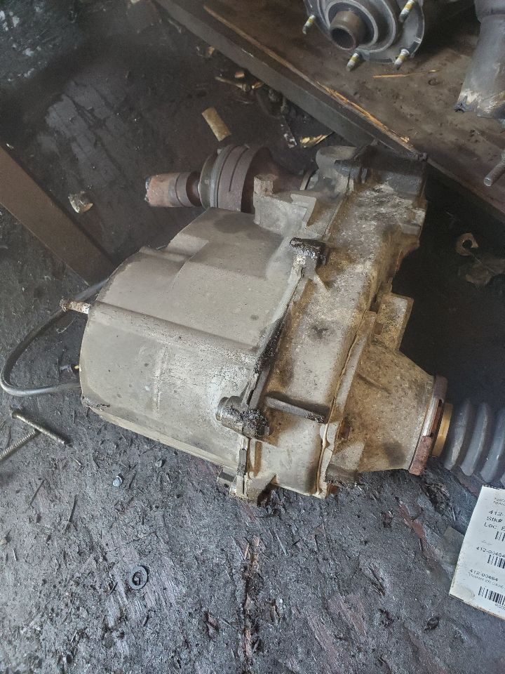 2007 JEEP LIBERTY 6cyl Gasoline 3.7 TRANSFER CASE ASSY - 392627