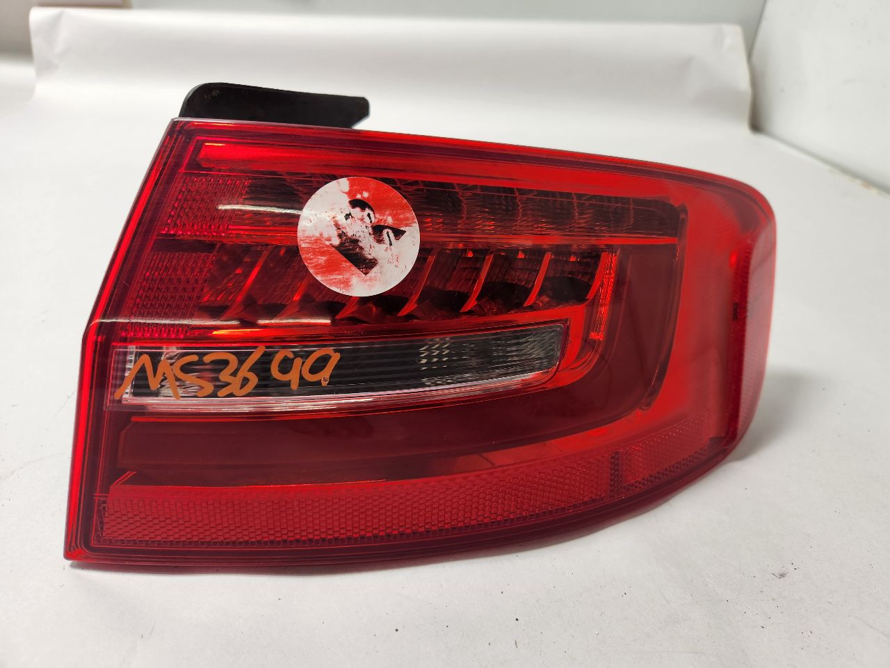 2014 AUDI A4 4cyl Gasoline Turbo 2.0 Right TAIL LAMP - 392646