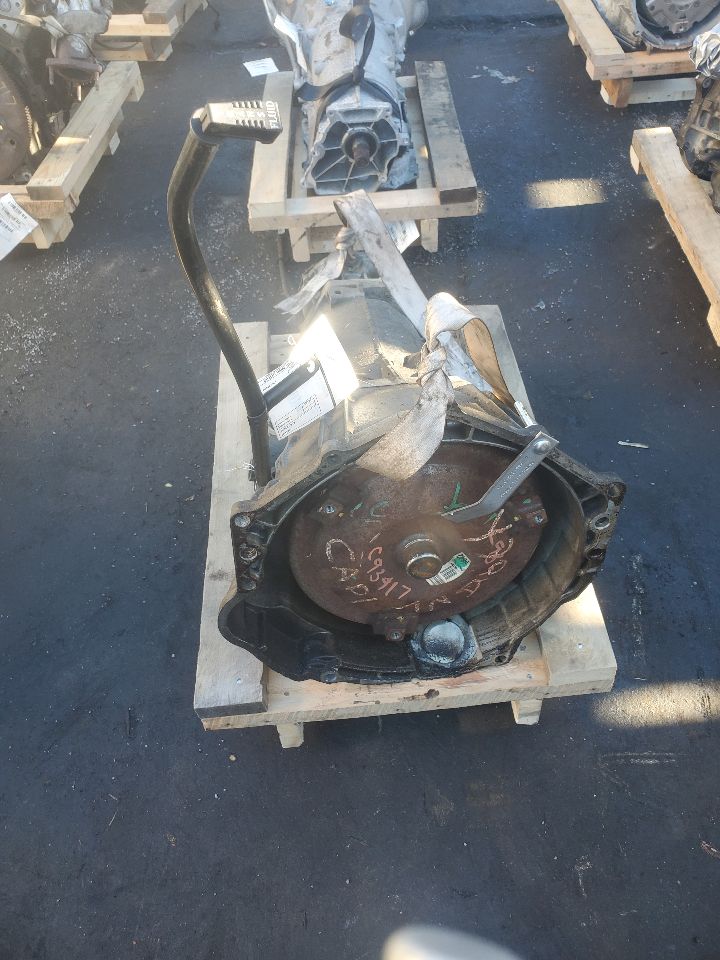 2002 CADILLAC ESCALADE 8cyl Gasoline 6.0 Transmiss,Transaxle - 392728 — photo 4