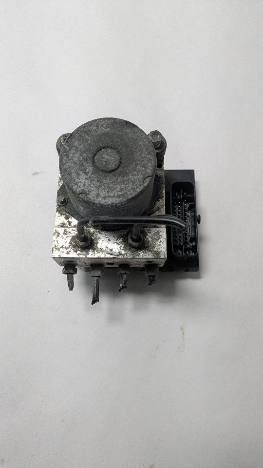 2012 FIAT 500 4cyl Gasoline 1.4 Anti-lock Brake Pts - 392753 — photo 1